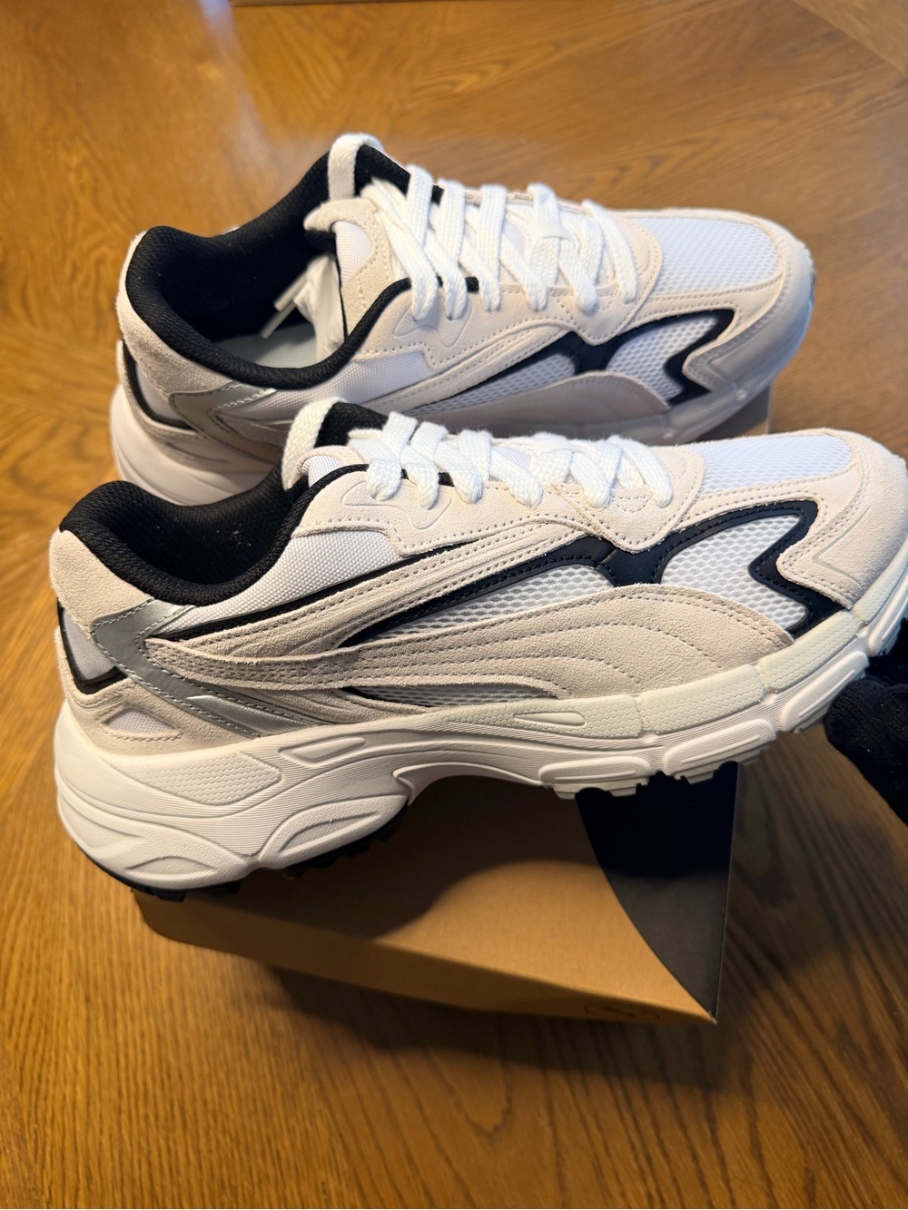 White and Black Puna Men's Athletic Sneakers - Stylish Comfort